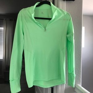 Gap Fit long sleeve shirt
